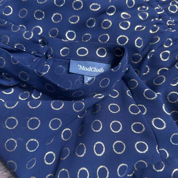 Modcloth - Picture 3 of 3